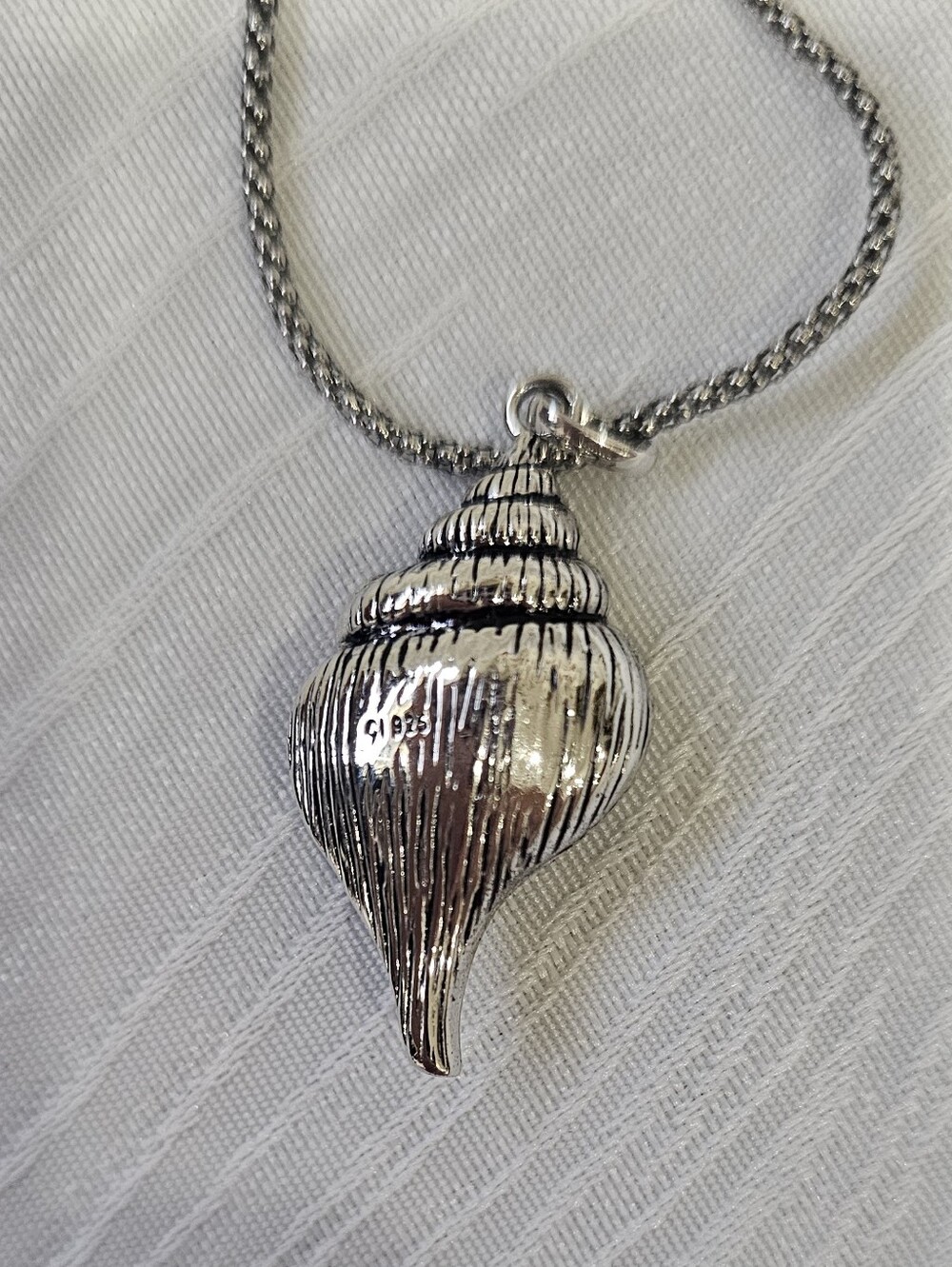 Sterling Silver Shell Pendant Necklace - Sterling - Picture 5 of 11